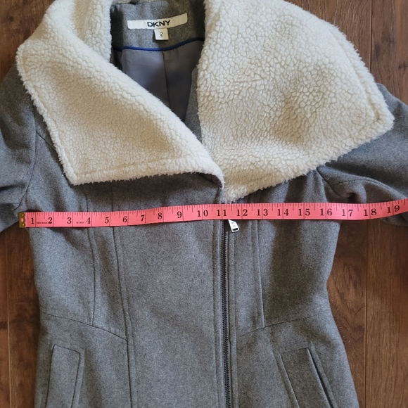 DKNY wool coat - Picture 6 of 8